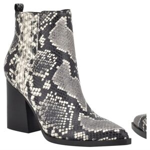 NEW MARC FISHER Oshay Gray Snake Print Point Toe Ankle Boot